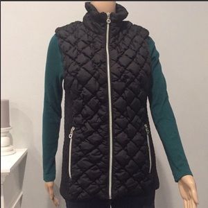 MARC NEW YORK quilted black vest, with zippers L